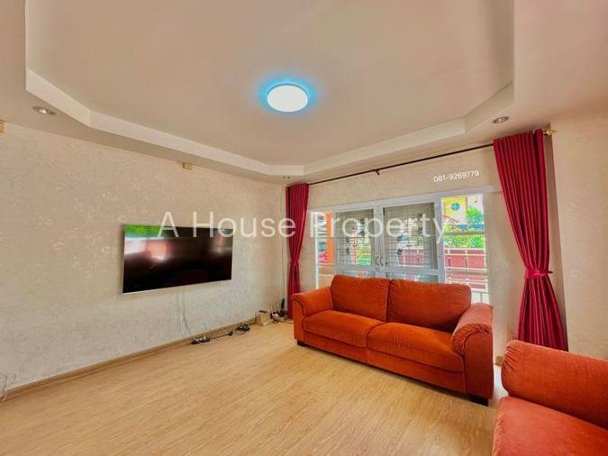 รูป บ้านเดี่ยวมือสองศรีราชา หมู่บ้านมณีรินทร์เพลส 1 ตกแต่งพร้อมอยู่ ชลบุรี - รูปที่ 4/15