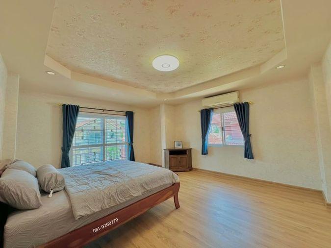 รูป บ้านเดี่ยวมือสองศรีราชา หมู่บ้านมณีรินทร์เพลส 1 ตกแต่งพร้อมอยู่ ชลบุรี - รูปที่ 10/15