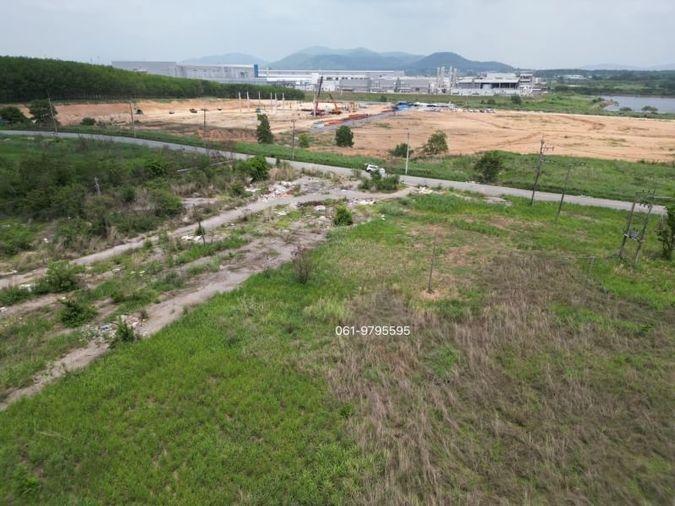 picture Land in Sriracha, Bowin, purple striped area. purple striped space Next to Sarathan Road, Chonburi - 7/8
