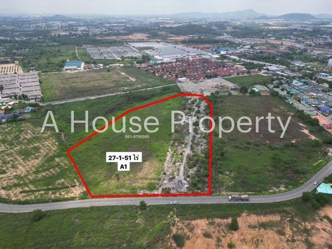 picture Land in Sriracha, Bowin, purple striped area. purple striped space Next to Sarathan Road, Chonburi - 2/8