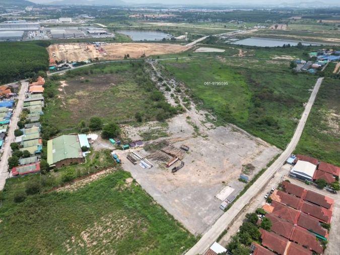 picture Land in Sriracha, Bowin, purple striped area. purple striped space Next to Sarathan Road, Chonburi - 4/8