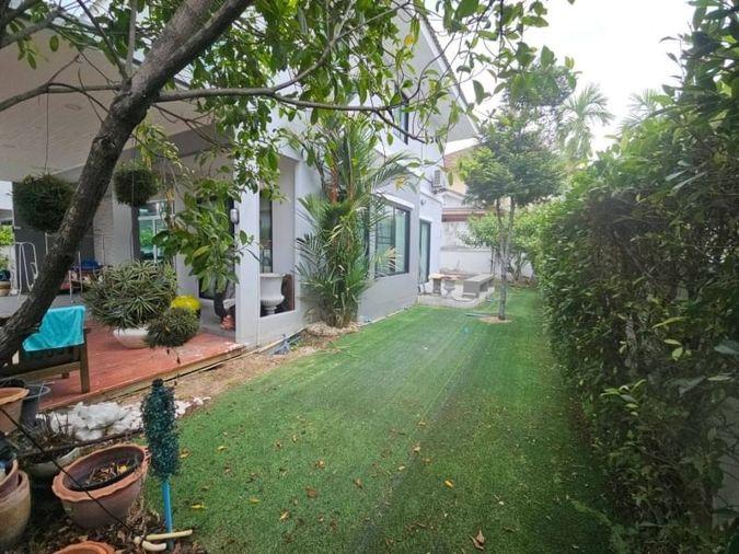 picture Second-hand house in Sriracha Maneerin Privacy Village, Chakkho, near J Park, Chonburi - 9/9