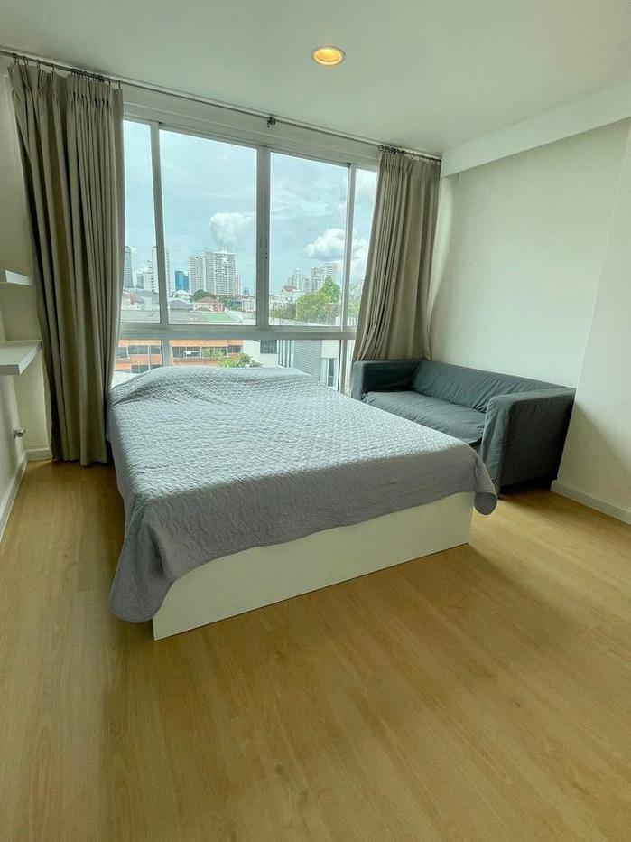 รูป DC01 ให้เช่าคอนโด D65 Condominium ห้องสวย เฟอร์ครบ ราคาพิเศษ - รูปที่ 1/9