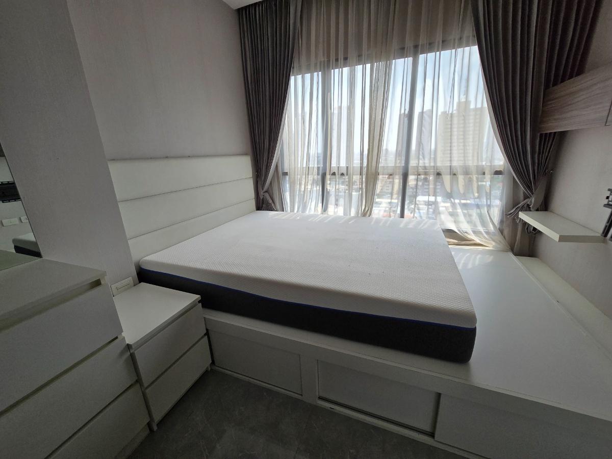 picture Urbano Absolute  Condo next to Saphan Taksin Near Icon Siam  38 sq.m  - 8/16