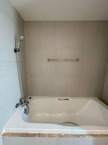 รูป TAT05 ให้เช่าคอนโด The Alcove Thonglor 10 (ดิ แอลโคฟ ทองหล่อ10) ห้องสวย เฟอร์ครบ ราคาพิเศษ - รูปที่ 6/16