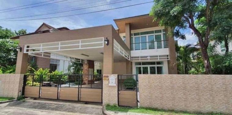 picture Second-hand detached house in Sriracha, large house, The Boulevard Project, Sriracha, Chonburi - 1/17
