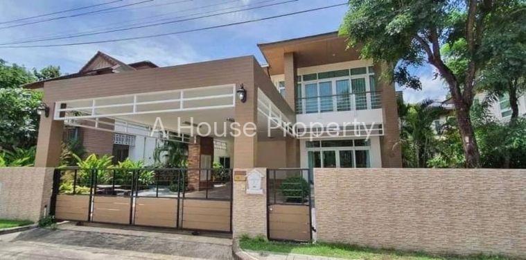 picture Second-hand detached house in Sriracha, large house, The Boulevard Project, Sriracha, Chonburi - 1/17