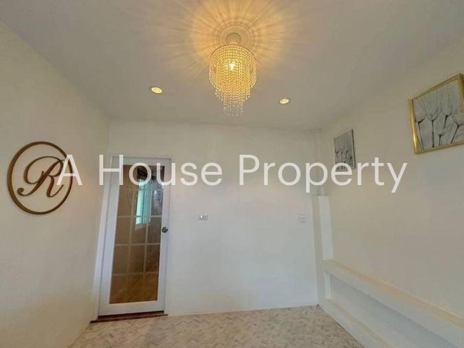 picture Second-hand semi-detached house in Sriracha, 2 floors, with furniture, nine kilometers zone, Sriracha, Chonburi - 19/20