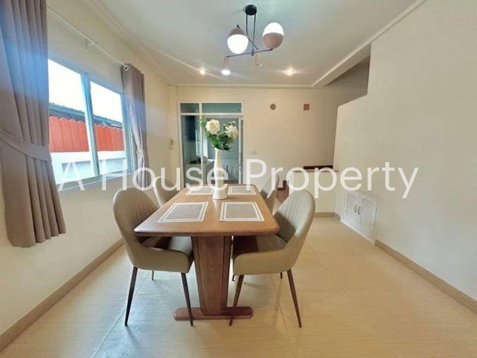 picture Second-hand semi-detached house in Sriracha, 2 floors, with furniture, nine kilometers zone, Sriracha, Chonburi - 4/20