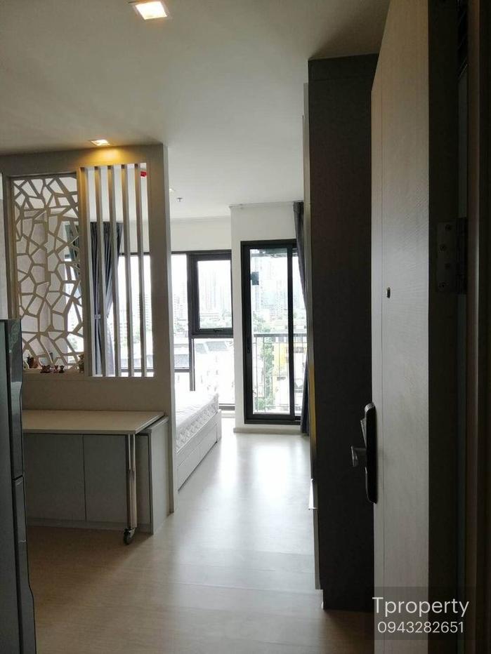 รูป RS17 ให้เช่าคอนโด Rhythm Sukhumvit 36 - 38 (ริทึ่ม สุขุมวิท 36 - 38) ห้องสวย เฟอร์ครบ ราคาพิเศษ - รูปที่ 2/8