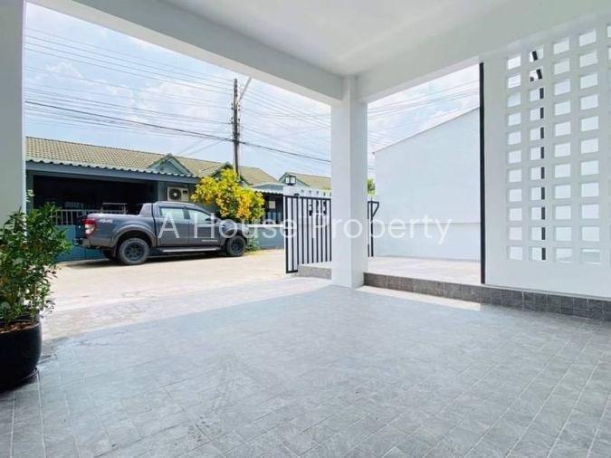 รูป บ้านแฝดมือสองศรีราชา ราคาถูก รีโนเวทใหม่ โซนเก้ากิโล - รูปที่ 18/20