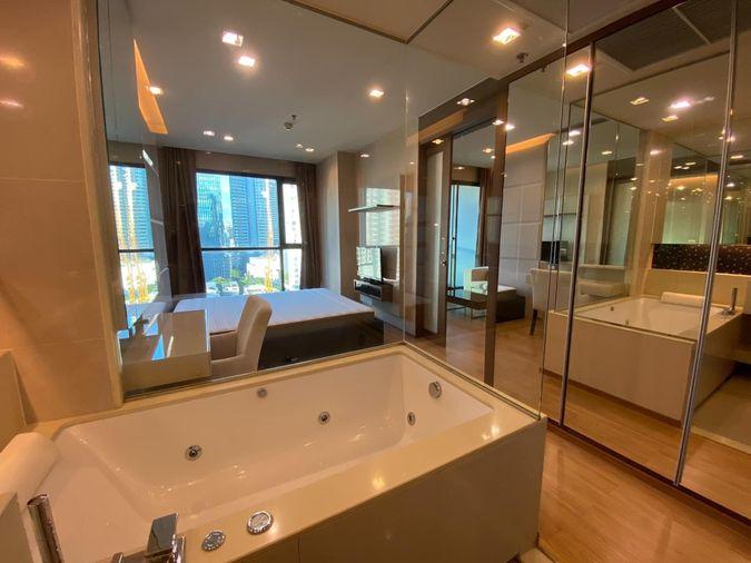 picture G8019💛中国客户，请加微信。(在联系方式的旁边)For rent The Address Sathorn Line ❤️💜@condopremium💜❤️Ready to move in ⬛🟨 📞 065 695 3645🟨⬛ - 17/20