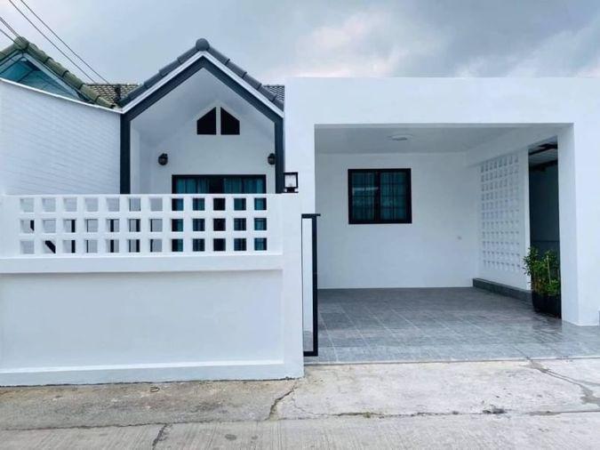 picture Second-hand semi-detached house in Sriracha, cheap price, newly renovated, nine-kilometre zone. - 2/20