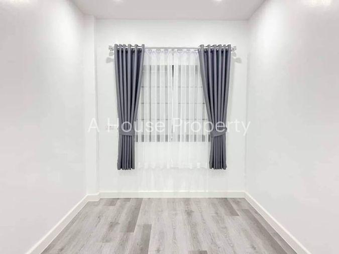 รูป บ้านแฝดมือสองศรีราชา ราคาถูก รีโนเวทใหม่ โซนเก้ากิโล - รูปที่ 10/20