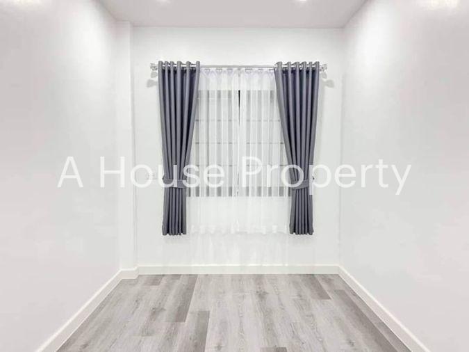 picture Second-hand semi-detached house in Sriracha, cheap price, newly renovated, nine-kilometre zone. - 10/20