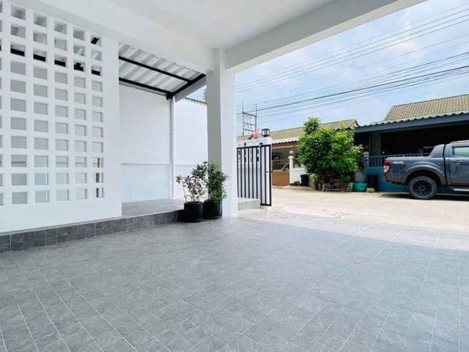 picture Second-hand semi-detached house in Sriracha, cheap price, newly renovated, nine-kilometre zone. - 19/20