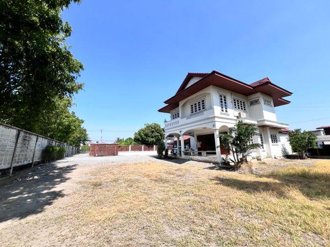 รูป ขายด่วน‼️บ้านริมคลองโสน พื้นที่เกือบ 1 ไร่ บ้านเดี่ยว 2 ชั้น 4 ห้องนอน 3 ห้องน้ำ ด้านหน้าติดถนน หลังติดคลอง - รูปที่ 1/17