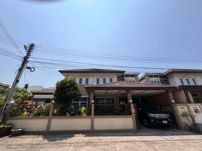 picture Second-hand Sriracha detached house Mangmeesrisuk Village, Granville, Bang Phra, Chonburi - 1/13
