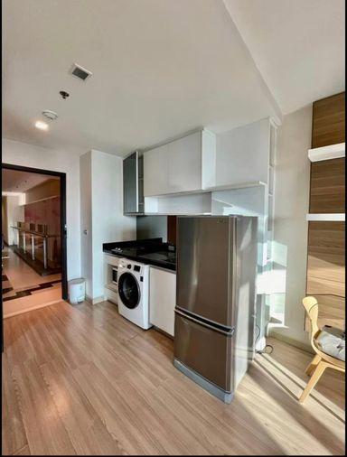 picture for rent SkyWalk. 1bed 54sqm. Line id: @pfagent - 4/8