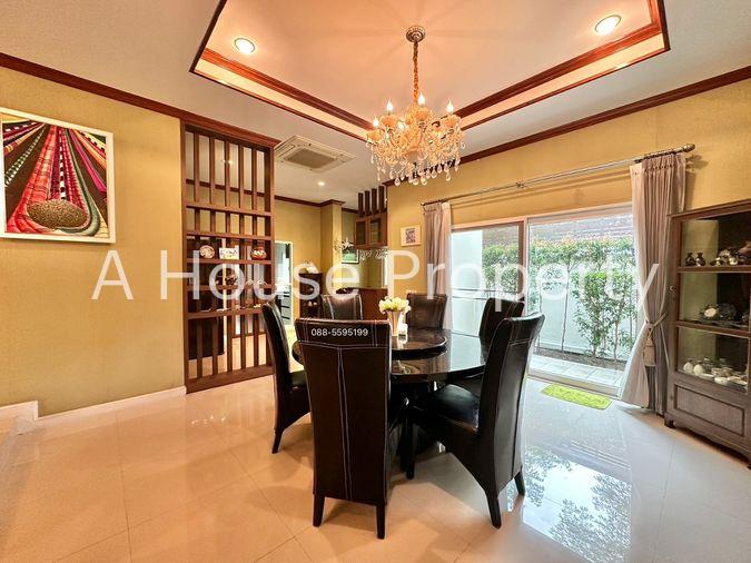 picture Second-hand detached house in Sriracha, large house, The Boulevard Project, Sriracha, Chonburi. - 6/20