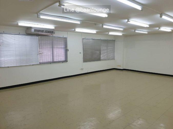 picture office for sale Condo Sathorn Place, near BTS Krung Thonburi. - 1/9