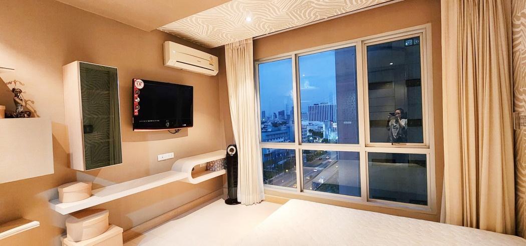 รูป ขาย คอนโด Life รัชดาภิเษก-สุทธิสาร 1 ห้องนอน 60 ตรม. ชั้น 11 ห้องมุม ใหญ่ เฟอร์นิเจอร์และเครื่องใช้ไฟฟ้าครบ - รูปที่ 2/11