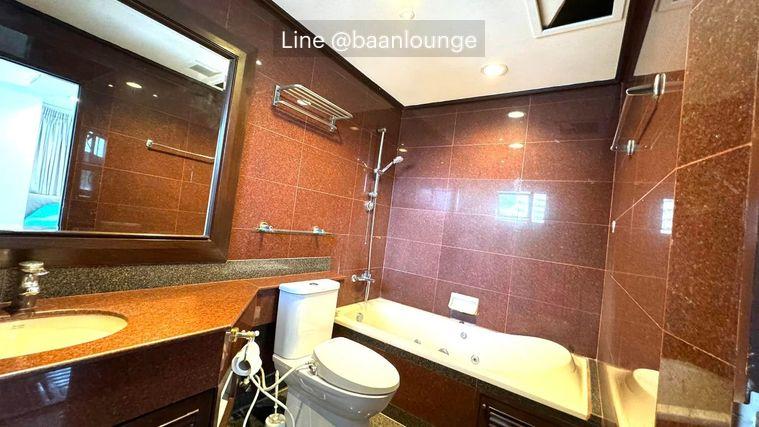 picture Richmond Palace, 3 Bed, 3 Bath, - 17/23