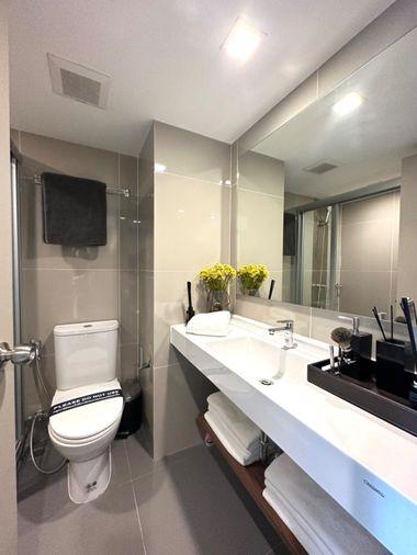 picture 3 bedrooms Ideo rama9 asoke, hybrid room, 2 floors, special clear ceiling. - 4/11