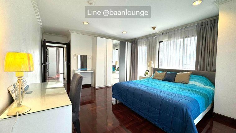 picture Richmond Palace, 3 Bed, 3 Bath, - 7/23