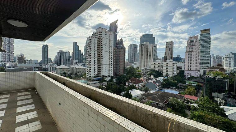 picture Richmond Palace, 3 Bed, 3 Bath, - 19/23