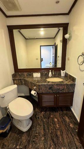 picture Richmond Palace, 3 Bed, 3 Bath, - 15/23