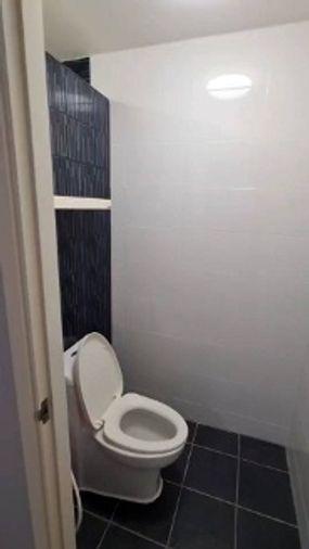 picture G0357🚨中国客户，请加微信。(在联系方式的旁边)For rent The Trust Condo Ngamwongwan Line ❤️💜@condopremium💜❤️ - 25/33