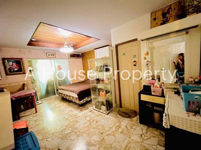 picture Second-hand house in Bang Phra, Grand Harbor Village, Bang Phra, Chonburi - 9/20