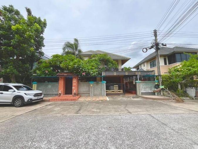 picture Second-hand house in Bang Phra, Grand Harbor Village, Bang Phra, Chonburi - 1/20