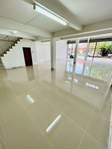 picture 3-story commercial building for sale, Bang Phra zone, Sriracha, Chonburi. - 4/18