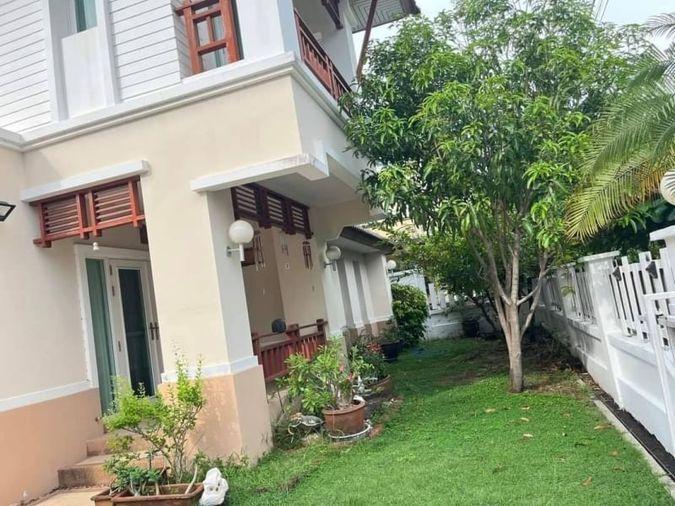 picture Large second-hand detached house, Casaluna project, Bang Phra, Chonburi. - 18/19