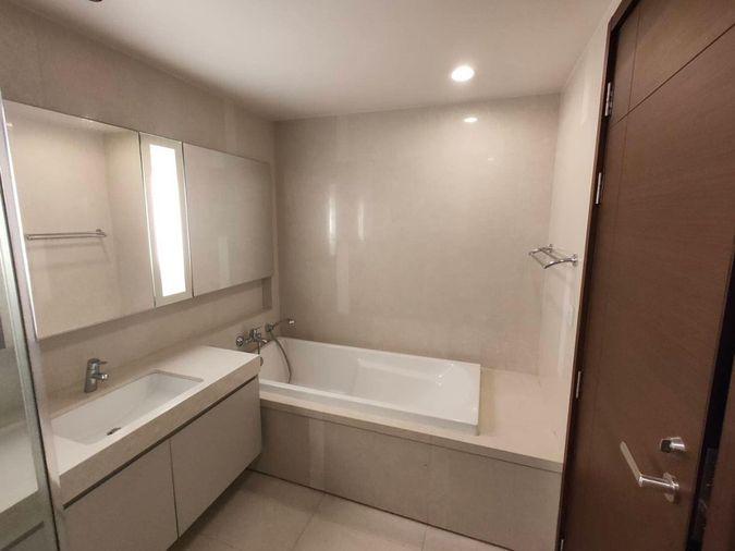 picture Quattro Thonglor By Sansiri 2 bed 2 bath - 7/11