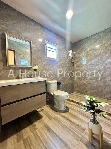 picture Second-hand semi-detached house, newly renovated, nine kilometers zone, Sriracha, Chonburi - 15/17