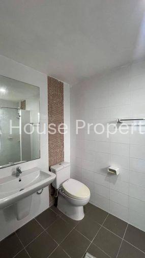 picture 2nd hand house, Sriracha, Thada Town Aura Project, Nong Kho, Sriracha, Chonburi - 12/17