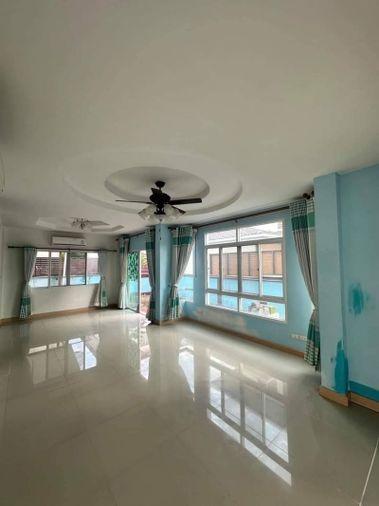 picture 2nd hand house, Sriracha, Thada Town Aura Project, Nong Kho, Sriracha, Chonburi - 4/17