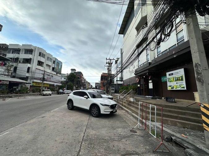 picture Sriracha building for sale, 2 units, corner, prime location, Sriracha Nakhon Zone  - 2/20