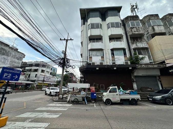 picture Sriracha building for sale, 2 units, corner, prime location, Sriracha Nakhon Zone  - 1/20