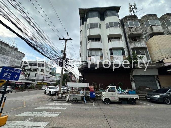 picture Sriracha building for sale, 2 units, corner, prime location, Sriracha Nakhon Zone - 1/20