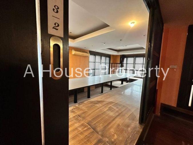 picture Sriracha building for sale, 2 units, corner, prime location, Sriracha Nakhon Zone - 5/20