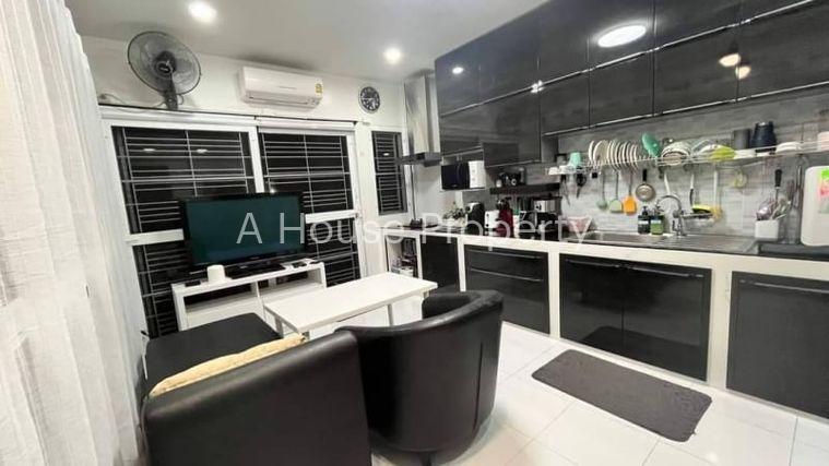 รูป บ้านเดี่ยวมือ 2 โครงการคันทรีโฮม เลคแอนพาร์ค ศรีรา ชลบุรี - รูปที่ 8/13