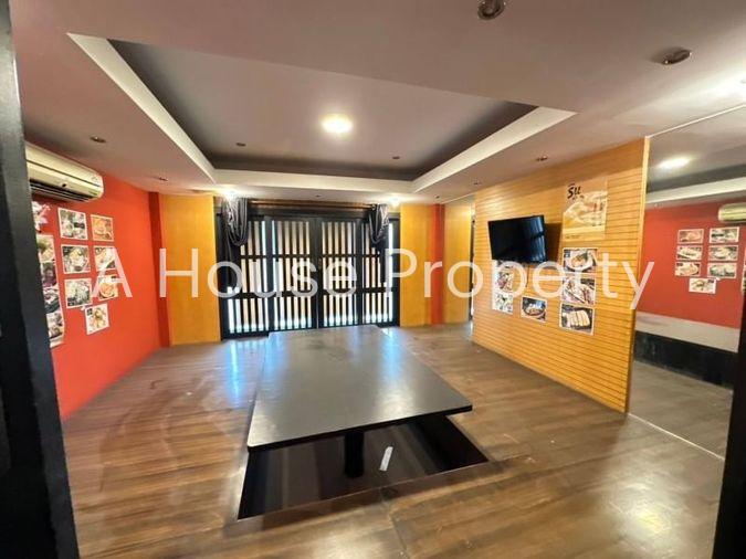 picture Sriracha building for sale, 2 units, corner, prime location, Sriracha Nakhon Zone - 9/20