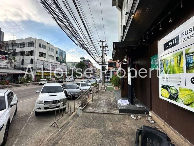 picture Sriracha building for sale, 2 units, corner, prime location, Sriracha Nakhon Zone - 3/20
