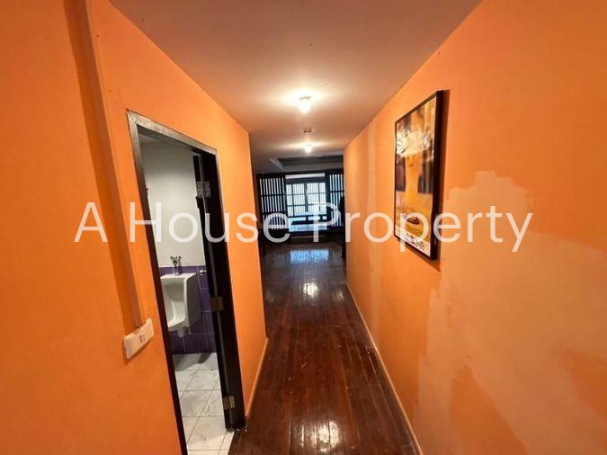 picture Sriracha building for sale, 2 units, corner, prime location, Sriracha Nakhon Zone - 12/20