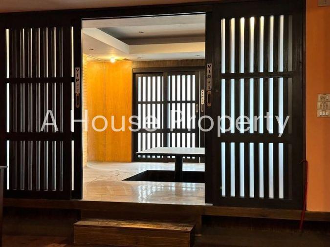 picture Sriracha building for sale, 2 units, corner, prime location, Sriracha Nakhon Zone - 6/20