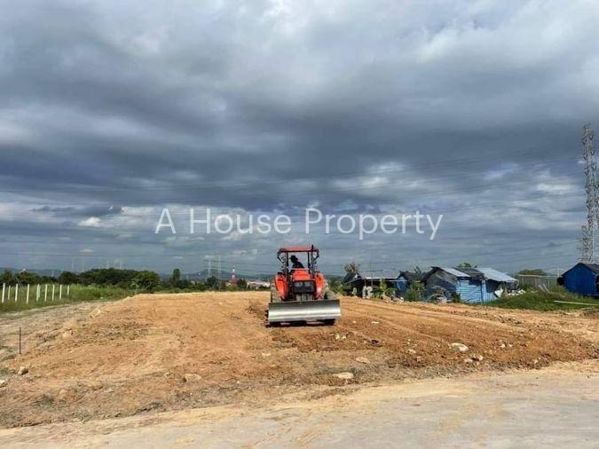รูป ขายที่ดินเก้ากิโล ศรีราชา แปลงสวย วิวเขา ติดถนนสาธารณะ - รูปที่ 2/7
